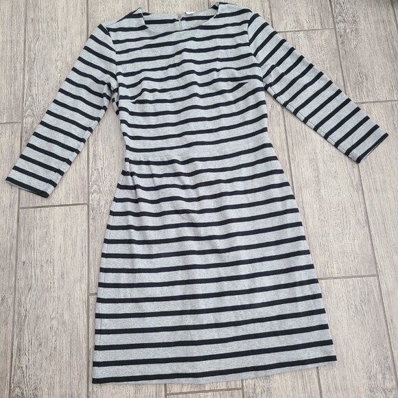 Old Navy Gray & Black Striped 3/4 Sleeve Knit Dress Size Women’s Small - Picture 4 of 11